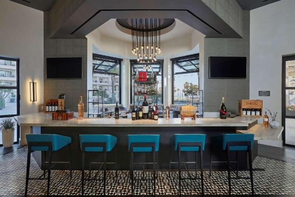 The Waterfront Beach Resort, A Hilton Hotel image 18