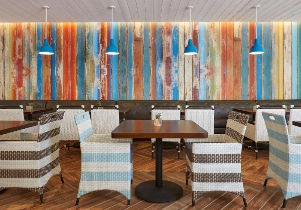 The Waterfront Beach Resort, A Hilton Hotel image 21